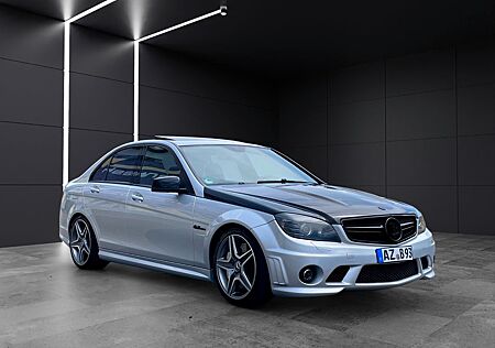 Mercedes-Benz C 63 AMG SHZ~Comand~Schiebedach~Technisch TOP