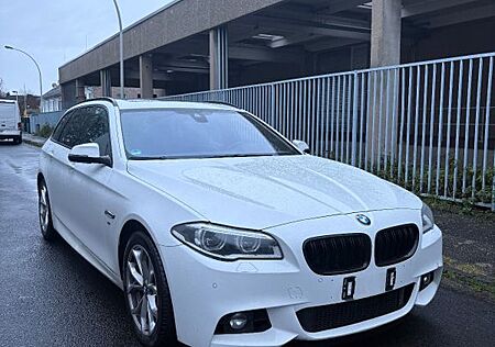 BMW 535d xDrive F11 *M-Paket*Adapt.LED*Pano*AHK*6WB