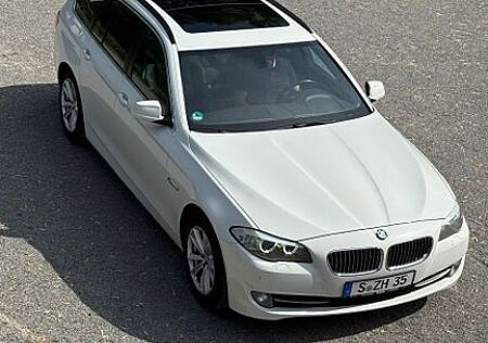 BMW 525d Touring F11 Standheizung Panorama