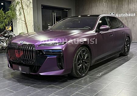 BMW i7 xDrive 60 M SPORT,INDIVIDUAL,PURPLE,THEATRE
