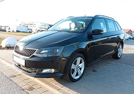 Skoda Fabia 1.0 Combi Automatik/Tempomat/PDC/TÜV NEU
