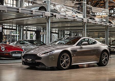 Aston Martin V12 Vantage S - Scheckheft - wenig KM