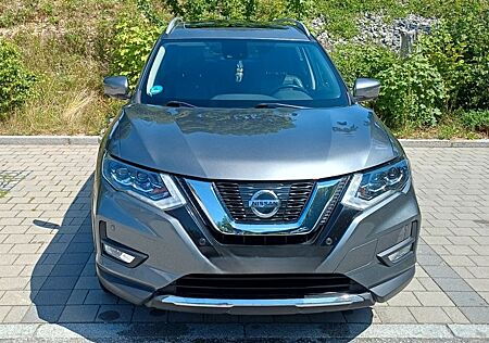 Nissan X-Trail TEKNA 1.6 DIG-T TEKNA