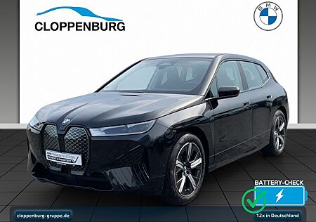 BMW iX xDrive40 StKlima+Navi+SHZ+HiFi+Fernl.Ass+LED