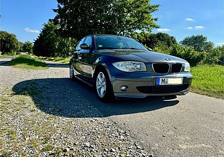 BMW 120i -E87 TOP ZUSTAND