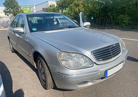 Mercedes-Benz S 320