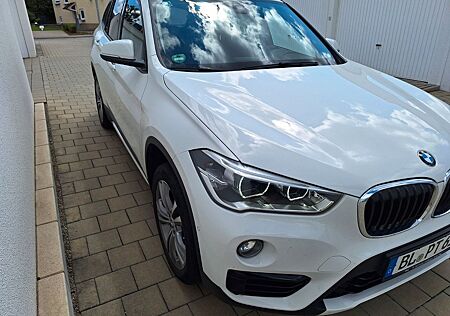 BMW X1 xDrive 18d Steptronic - Sport Line