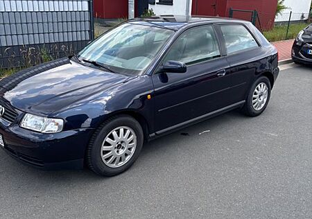 Audi A3 1.8 Ambiente Ambiente
