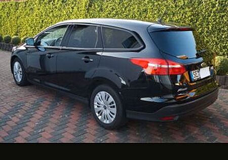 Ford Focus 1,5TDCi 70kW DPF Business Turnier Busi...