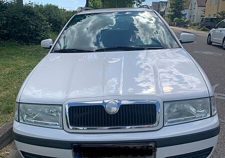 Skoda Octavia Combi 1.6 Tour Tour