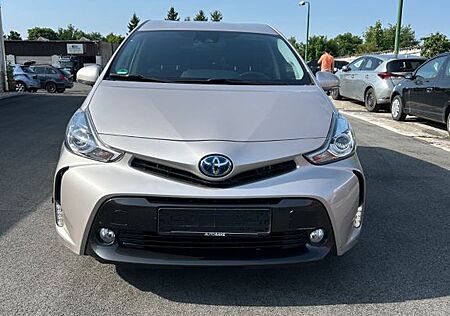 Toyota Prius +