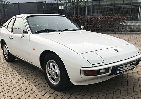 Porsche 924 S