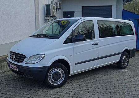 Mercedes-Benz Vito Kombi 109 CDI lang 9-Sitzer