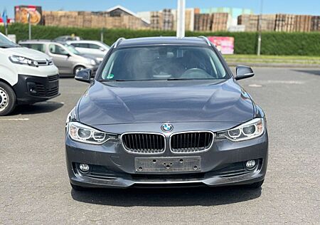 BMW 320d Touring Navi Bi-Xenon SHZ PDC