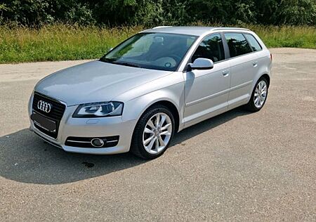 Audi A3 2.0 TDI (DPF) Ambiente Sportback Ambiente