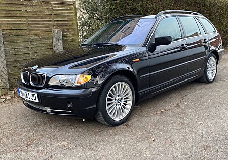 BMW 330xi touring -