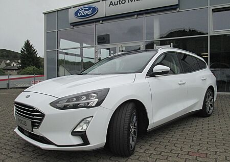 Ford Focus Turnier Titanium X