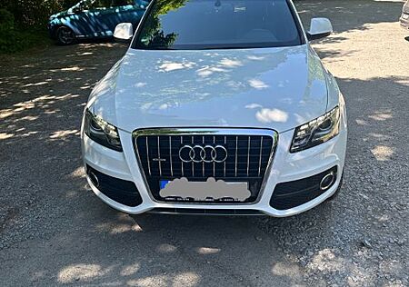 Audi Q5 3.0 TDI S tronic quattro -