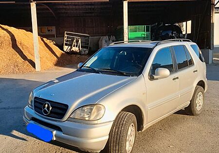 Mercedes-Benz ML 270 CDI -