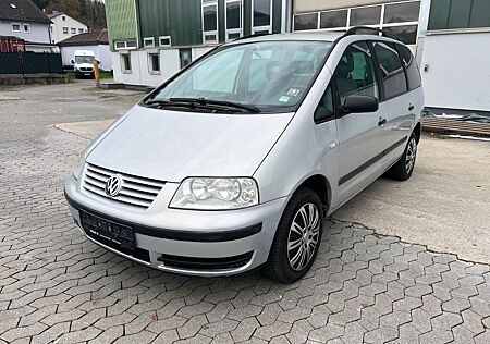VW Sharan Volkswagen 2.0 Highline, 7-sitzer, TÜV Neu