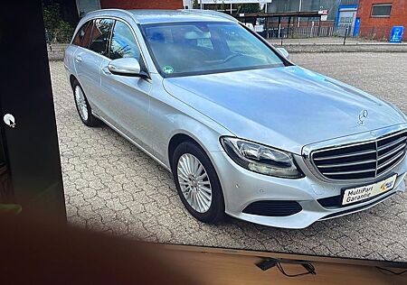 Mercedes-Benz C 220 CDI bluetec