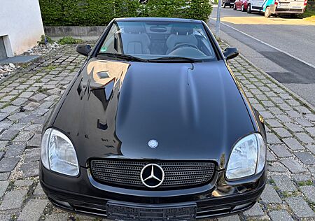 Mercedes-Benz SLK 200