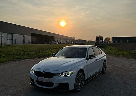 BMW 340i xDrive Sport HuD 360° Autom. LED H&K 19"