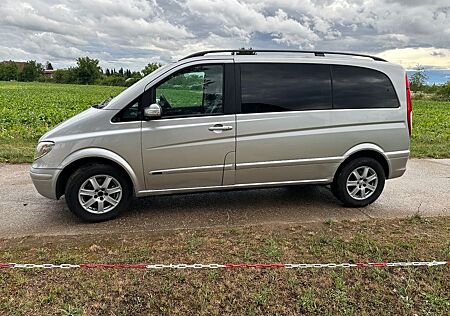 Mercedes-Benz Viano 2,2 Lang 6 Sitzer/Panoramaglasdach/ Kamera