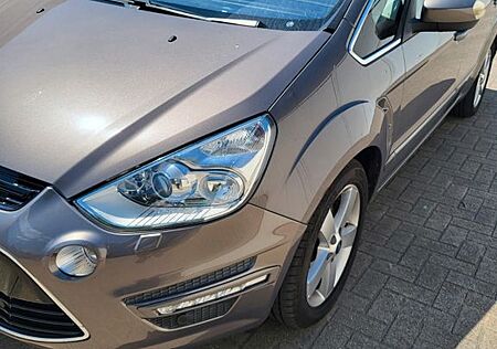 Ford S-Max 2,0 TDCi 120kW DPF Titanium S PowerShi...