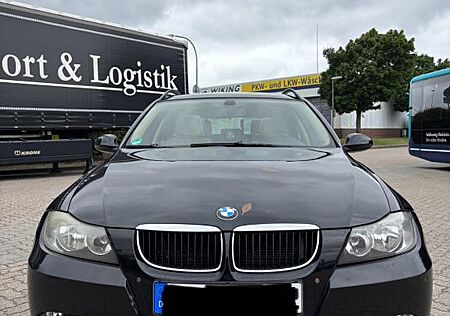 BMW 320d touring - 02/2026 TÜV / Panorama/Automatikk