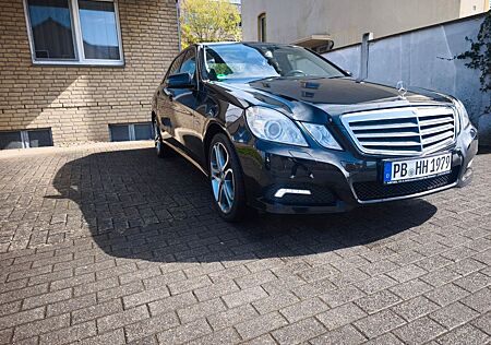 Mercedes-Benz E 220 CDI BlueEFFICIENCY ELEGANCE ELEGANCE