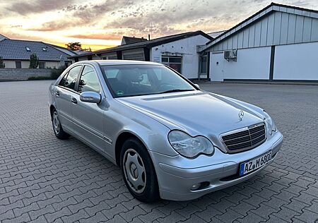 Mercedes-Benz C 200 KOMPRESSOR CLASSIC 07/2027 Tüv