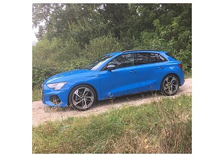 Audi A3 35 TFSI S tronic S line Sportback S line