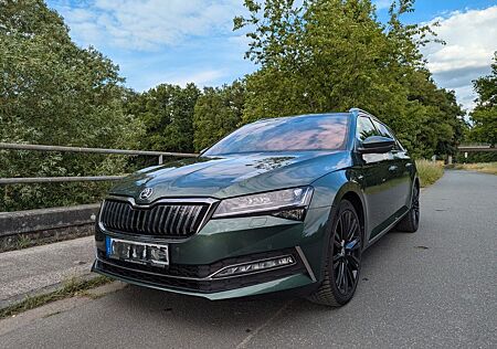 Skoda Superb 1.4 TSI iV DSG L&K COMBI VOLL*