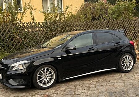 Mercedes-Benz A 250 gebraucht kaufen Mercedes-Benz A 250 Sport DCT Sport