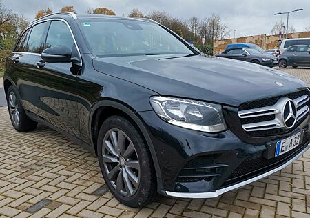 Mercedes-Benz GLC 250 4MATIC AMG Line Autom. AMG Line