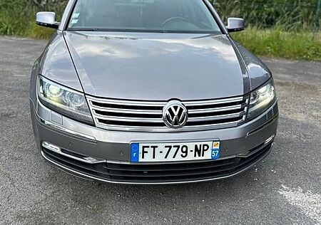 VW Phaeton Volkswagen 3.0 V6 TDI lang 4MOT. Tiptronic 5-Sitzer