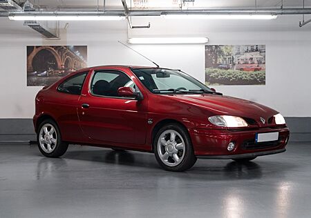 Renault Megane III Coupe Sport