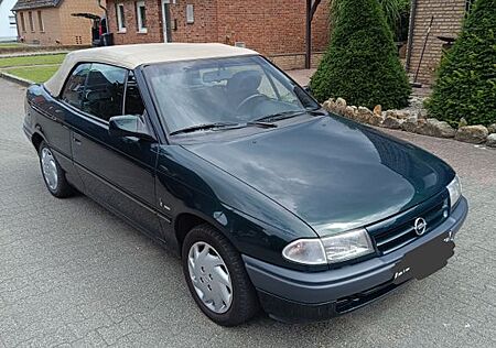 Opel Astra F 2.0 Cabrio - Bertone