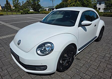 VW Beetle Volkswagen Lim. Basis BMT*1.Hand*Navi*PDC*TüvNeu