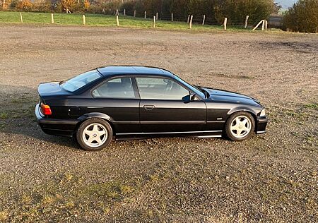 BMW 320i E36 Automatik, letztes Modeljahr