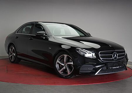 Mercedes-Benz E 300 d 9G-Tronic AMG Navi/Temp/Kamera/Side