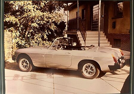MG MGB B Roadster (GHN5) - Garagenfund, vollständig