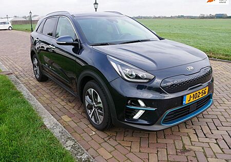 Kia Niro E- ExecutiveLine 64 kWh Pomp 3 Fase 162