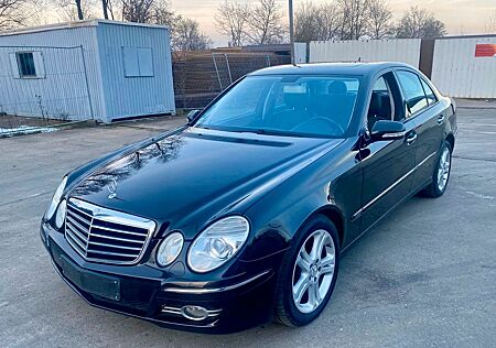 Mercedes-Benz E 200 Kompressor AVANTGARDE 1.HAND