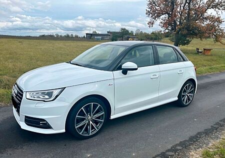 Audi A1 1.4 TFSI Sportback - S line
