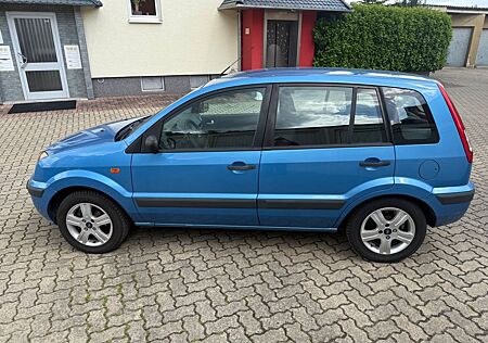 Ford Fusion 1,6 TDCi ALU NAVI KLIMAAUTOMATIK KAMARA
