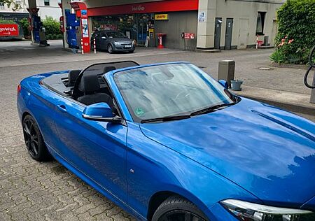 BMW 220i Steptronic Cabrio M Sport M Sport