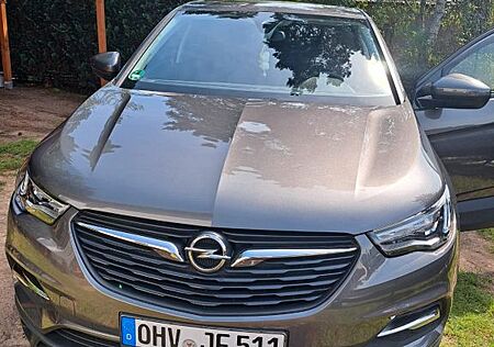 Opel Grandland X Grandland (X) 1.2 Turbo 96kW - Rentnerfahrzeug