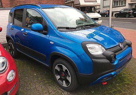 Fiat Panda 1.0 GSE Hybrid MY23 Cross Sitzheizung